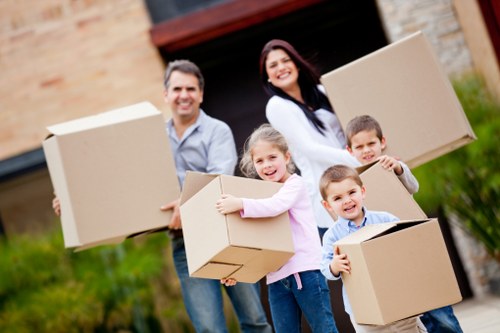 Van transport for flexible home and smaller load removals